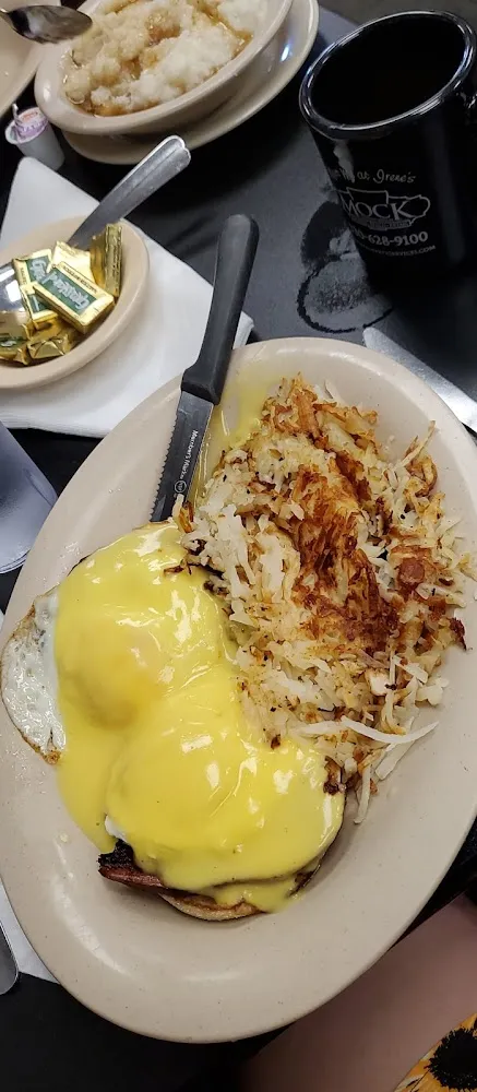 Eggs Benedict