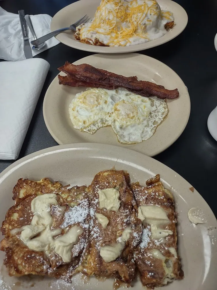 French Toast Eggs and Bacon